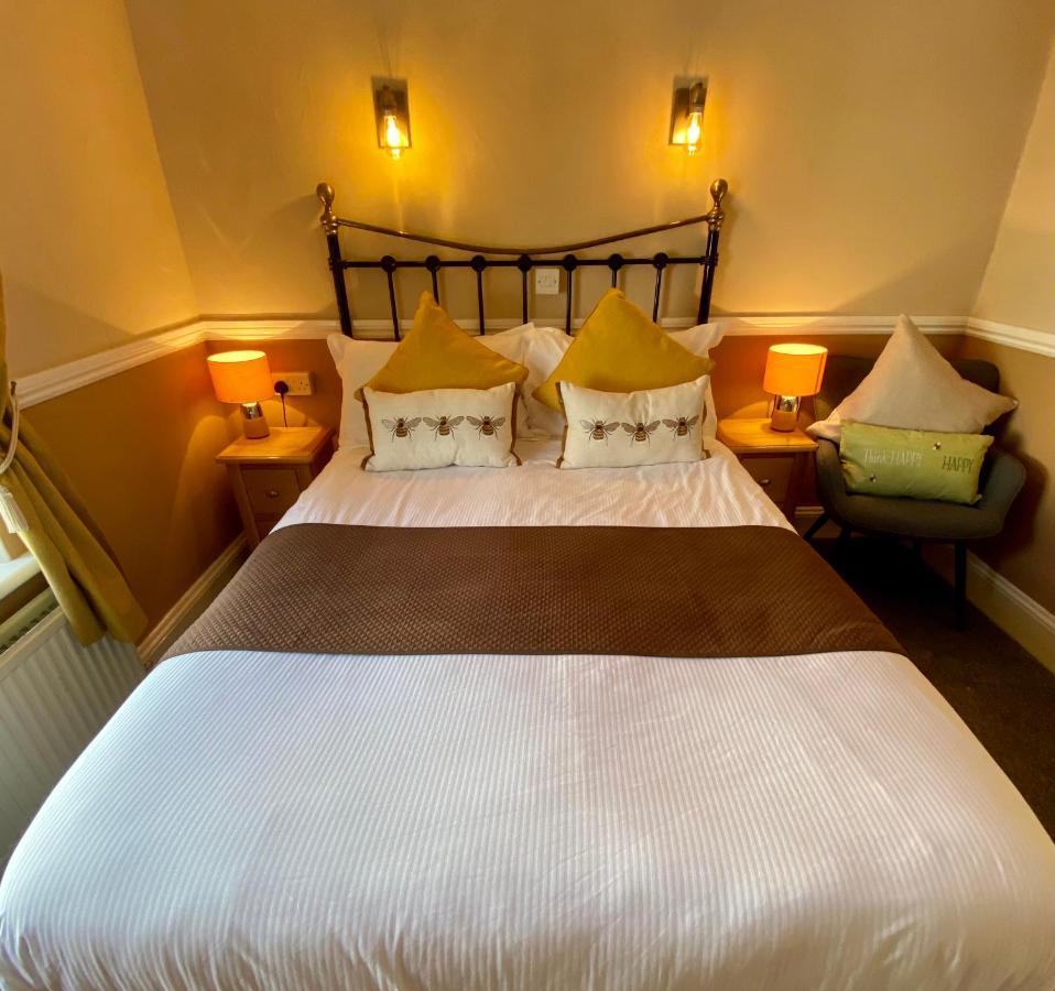 Sunny Bank Guest House Тенби Номер фото