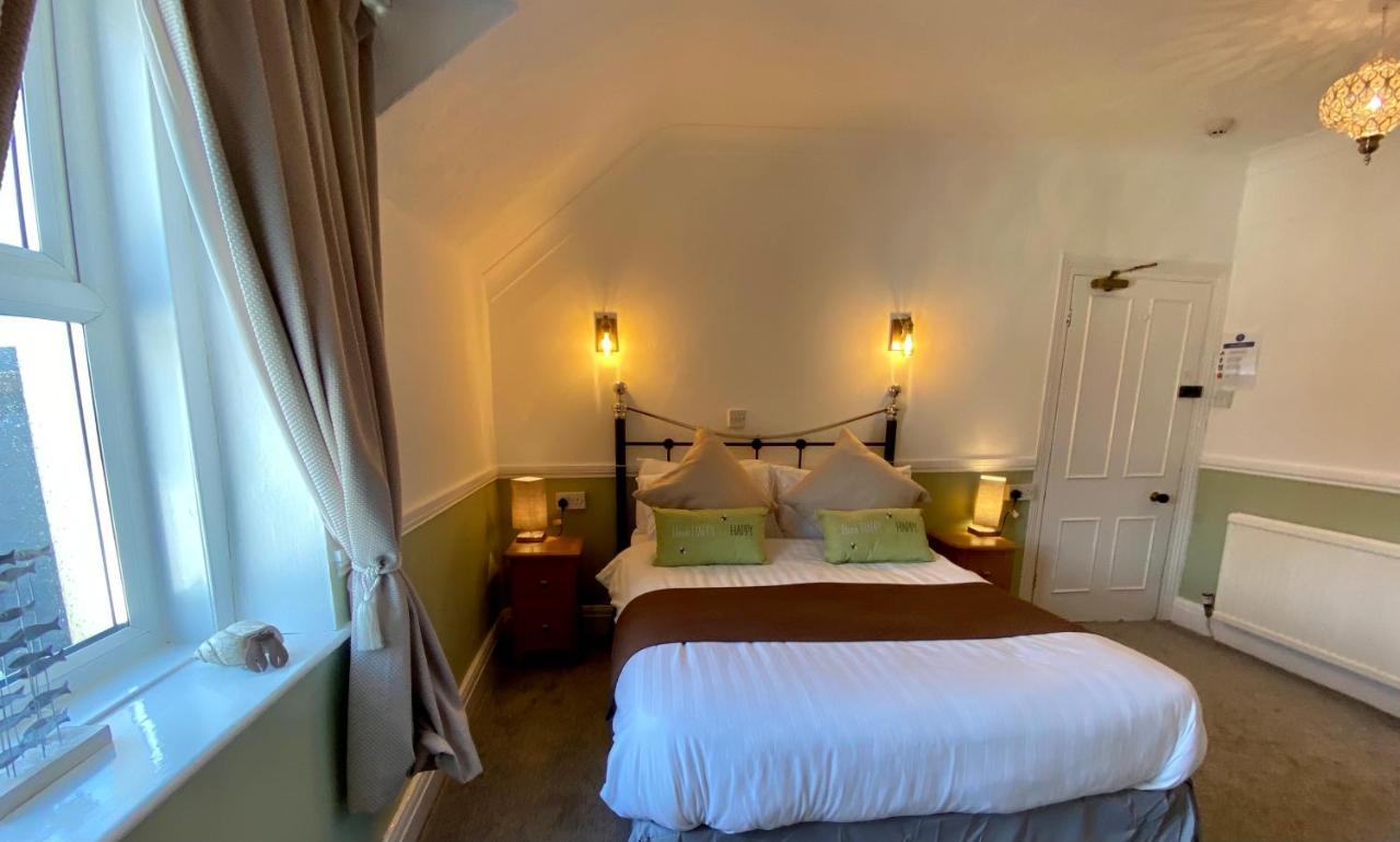 Sunny Bank Guest House Тенби Экстерьер фото
