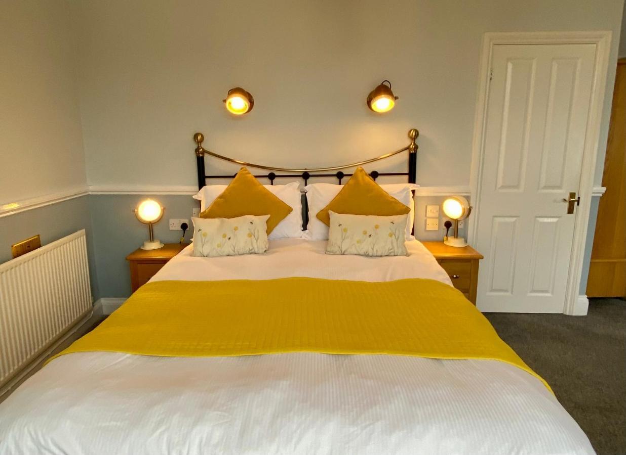 Sunny Bank Guest House Тенби Экстерьер фото