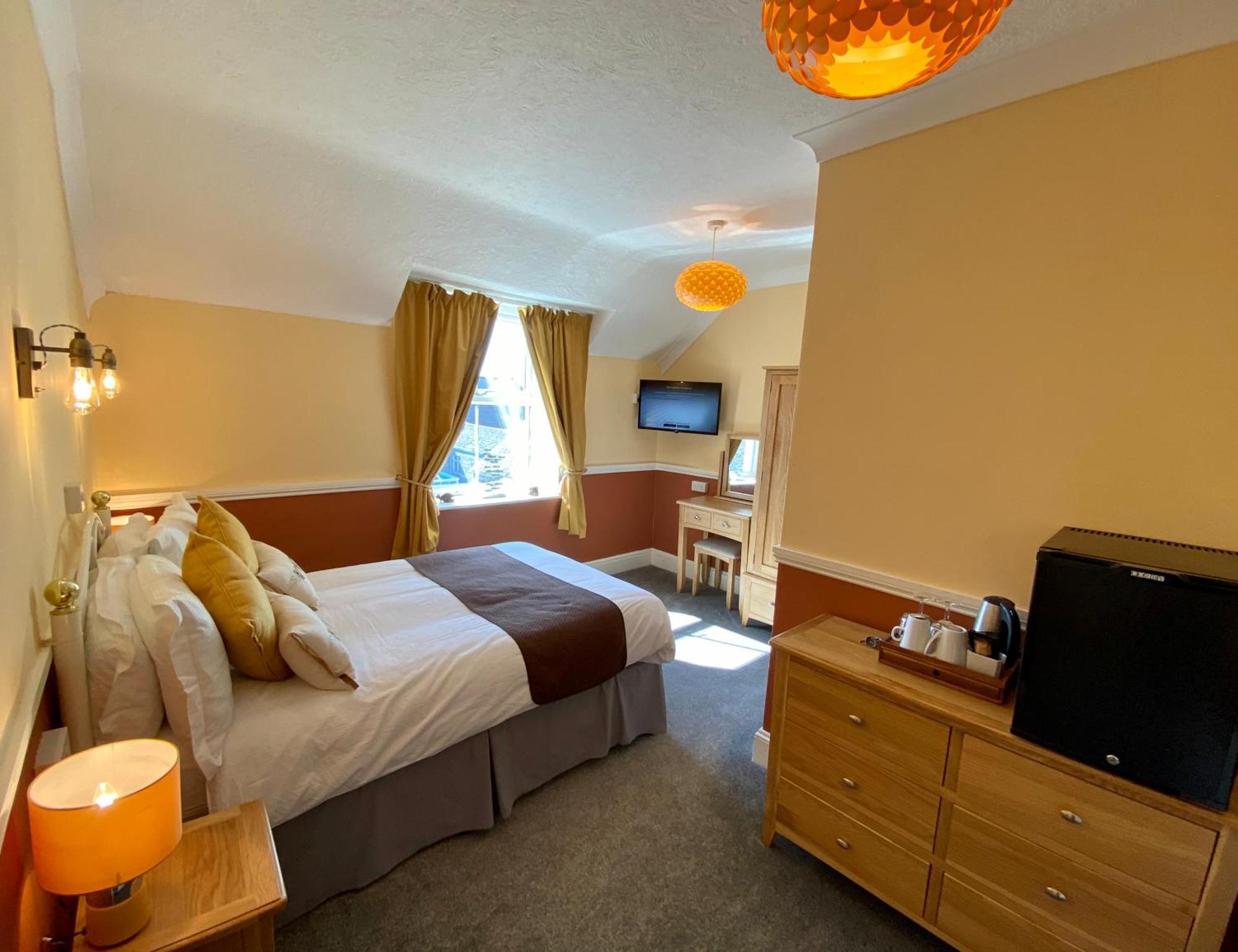 Sunny Bank Guest House Тенби Номер фото